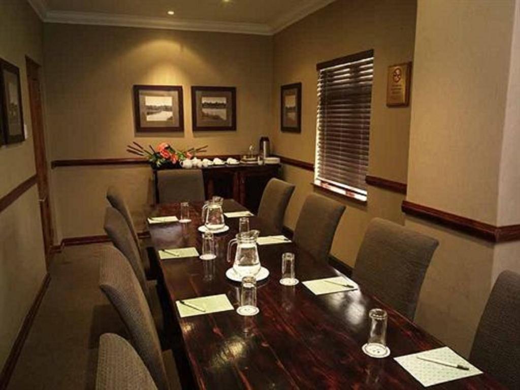Peermont Mondior Hotel Gaborone Ngoại thất bức ảnh