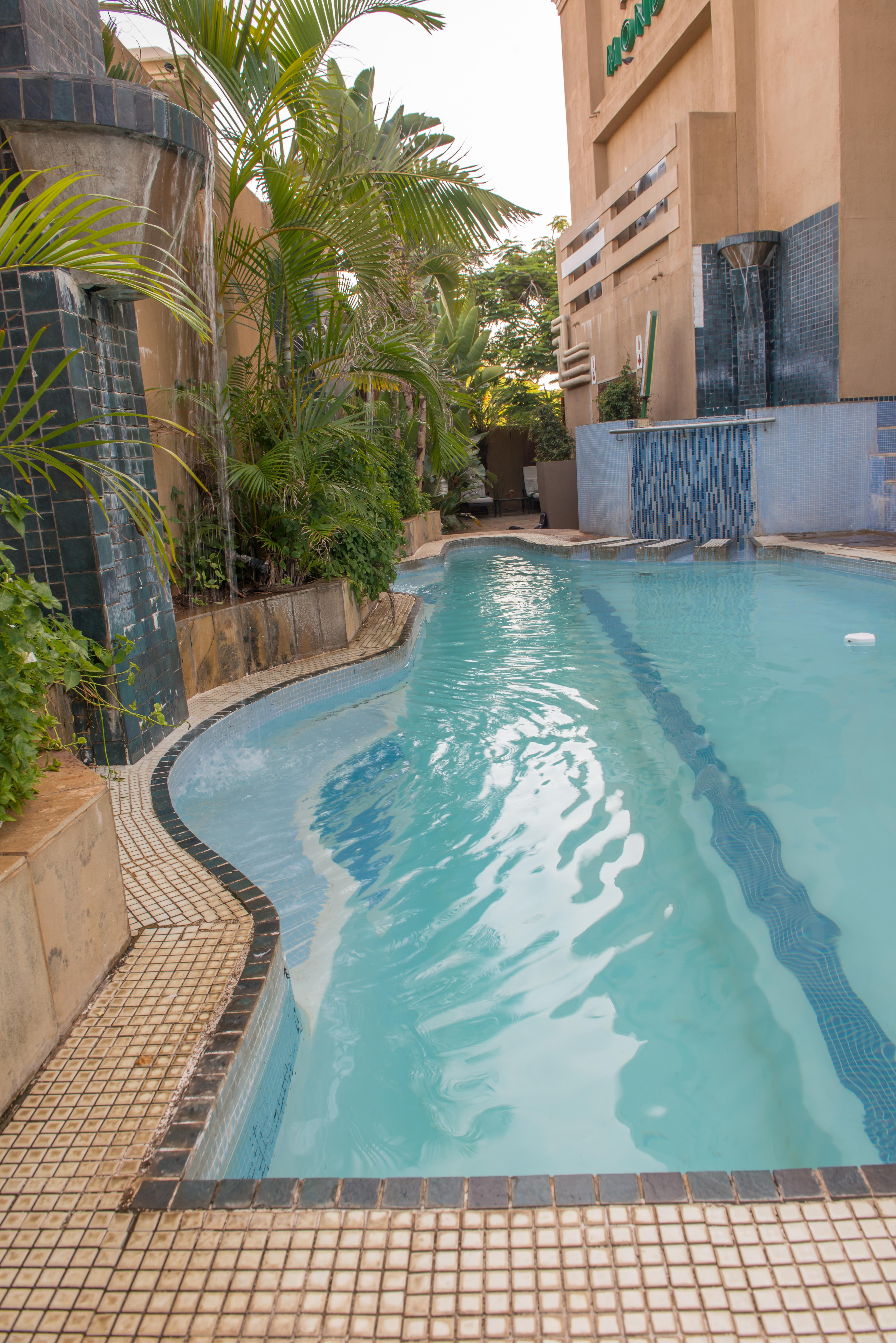Peermont Mondior Hotel Gaborone Ngoại thất bức ảnh