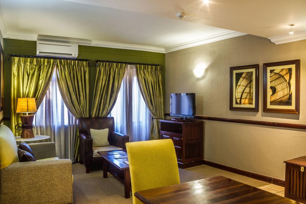 Peermont Mondior Hotel Gaborone Ngoại thất bức ảnh
