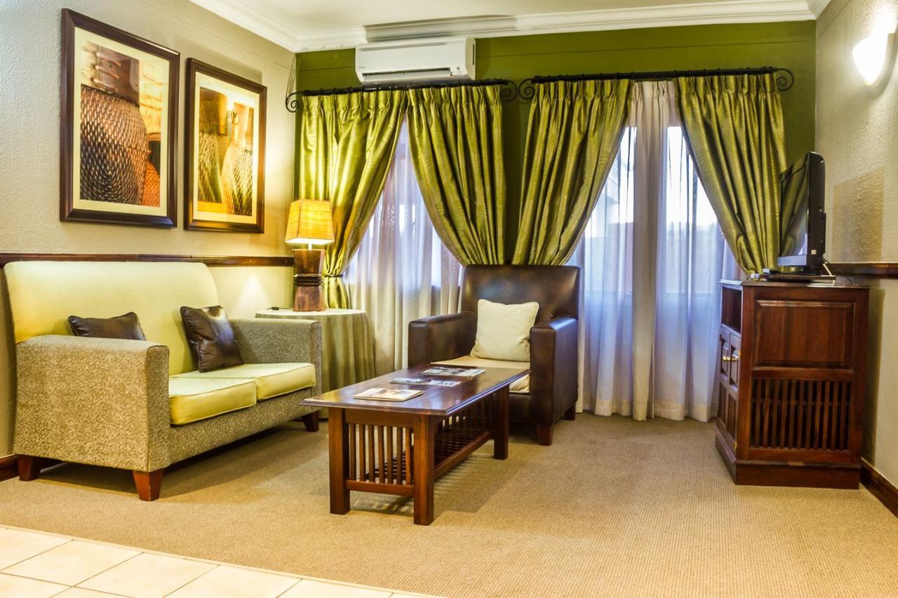 Peermont Mondior Hotel Gaborone Ngoại thất bức ảnh